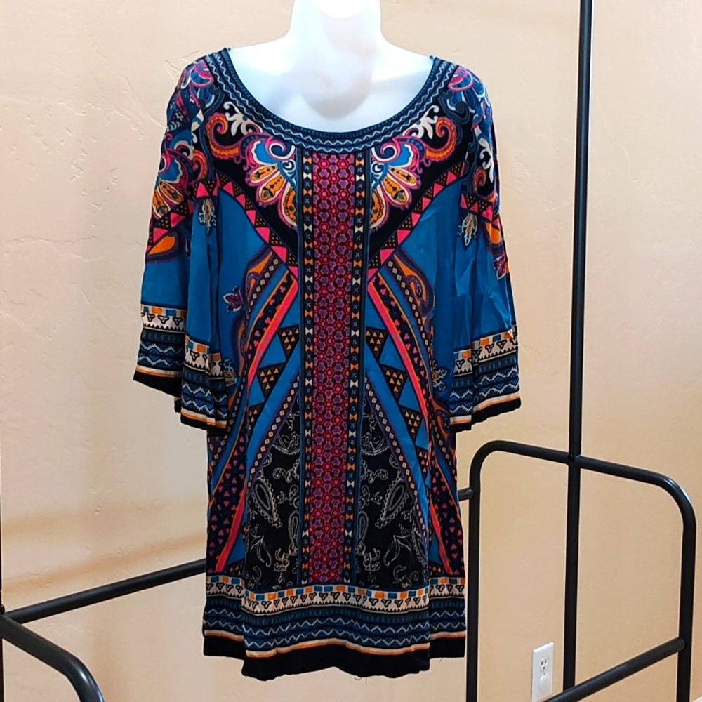 Flying Tomato Tunic